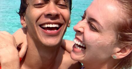 Júlio Cocielo anuncia fim do casamento com Tata Estaniecki após oito anos